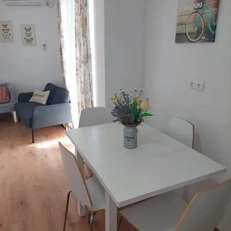 Διαμέρισμα Seaside *