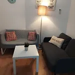 Seaside Apartment *