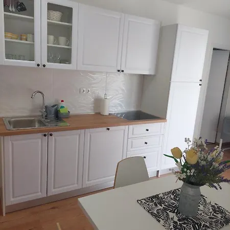 Apartment Seaside Krk Town