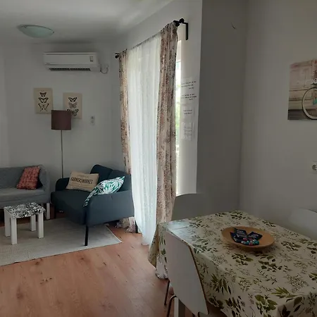 Seaside Apartamento Krk Town