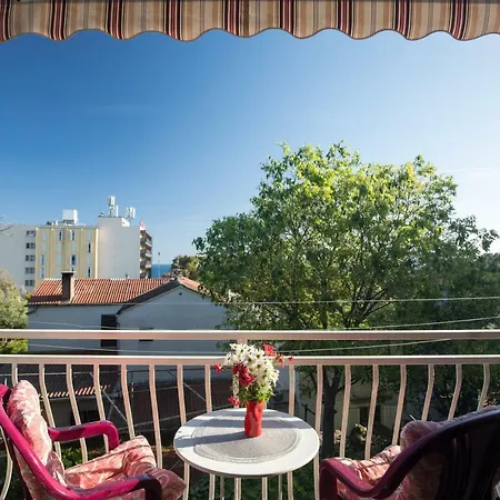 Apartment Seaside Krk Town